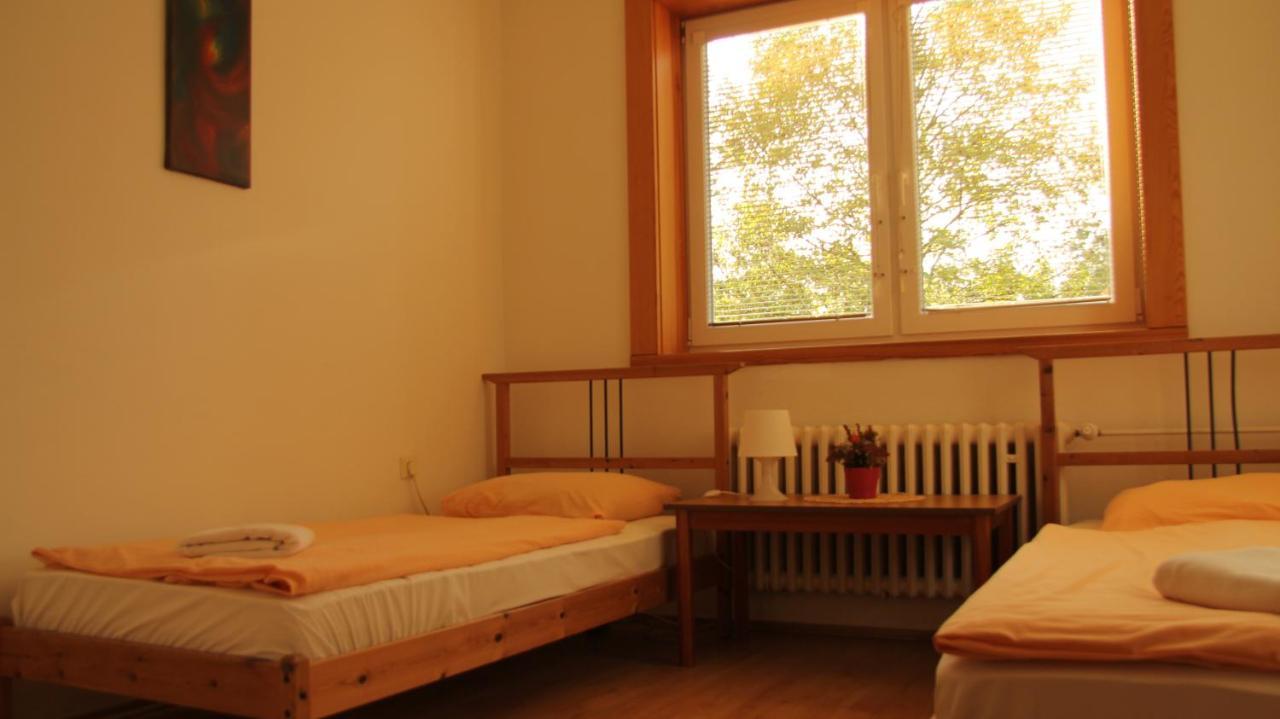 Holiday Park Vrchlabi - Lisci Farma Luaran gambar