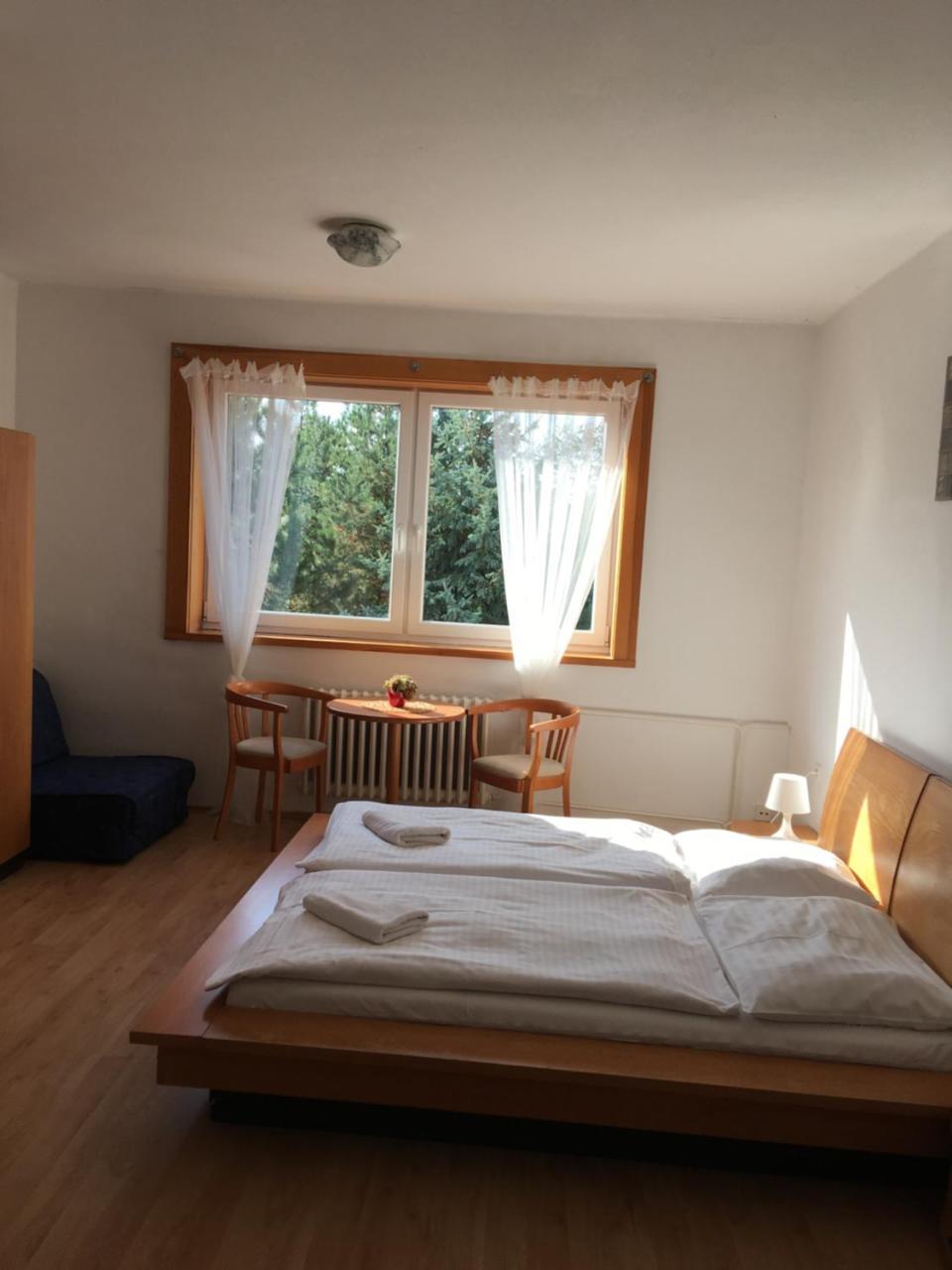 Holiday Park Vrchlabi - Lisci Farma Luaran gambar