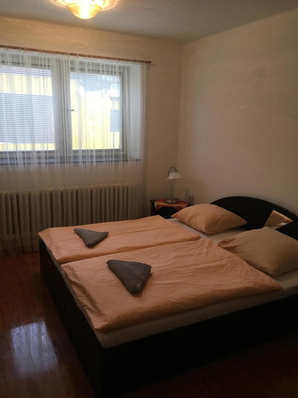 Holiday Park Vrchlabi - Lisci Farma Luaran gambar